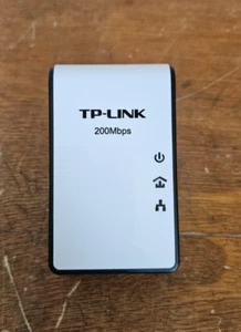 TP-Link AV200 Mini Powerline Adapter TL-PA211 1 Ethernet - Tested Working White - Picture 1 of 16