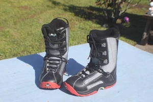 FIFTY ONE FIFTY - SNOWBOARD BOOTS - BLACK/GREY - 35.5 EU- 4 US -YOUTH- OPEN BOX - Picture 1 of 5