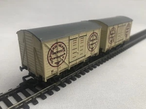 2 x Mainline 37-413 OO Shepherd Neame Brewers Faversham zwei belüftete Lieferwagen sehr guter Zustand + - Bild 1 von 11