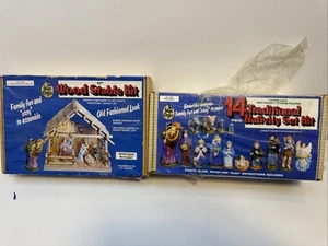 Wee Crafts Traditional 14 Piece Nativity Set & 11" Wood Stable Kit New Unopened! - Picture 1 of 6