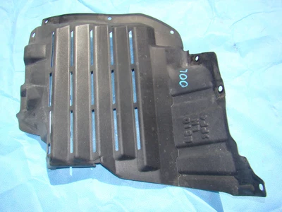 MAZDA MIATA SPLASH SHIELD PLASTIC FENDER 99 00 LEFT MX5 - Image 1 of 2