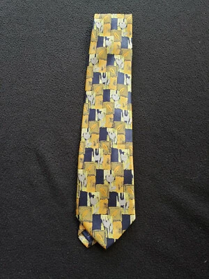 Corbata de seda italiana Nordstrom para hombre con estampado cuadrado dorado azul marino con hoja de tulipán Foto 1 de 2