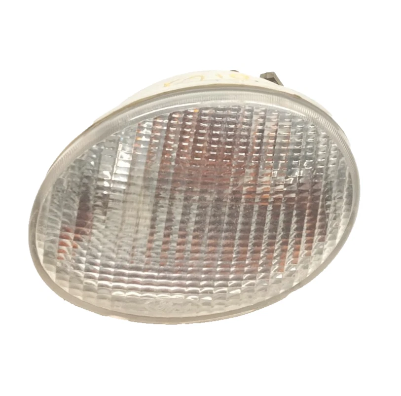 96-97 FORD TAURUS LEFT SIDE UPPER BUMPER MOUNTED FOG LIGHT PARK OEM, 116-01009 - Image 1 of 4