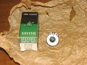 Vintage NOS Sylvania TV Volume Control Pot Potentiometer Model 153-0135 - Picture 1 of 2