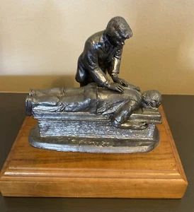 Male Chiropractor Michael Ricker Pewter Sculpture Signed 1986 Vintage RARE - Picture 1 of 11