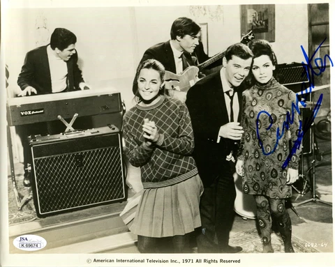 ANNETTE FUNICELLO HAND SIGNED VINTAGE 8x10 PHOTO      BEAUTIFUL ACTRESS      JSA Cover