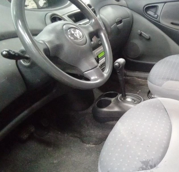 2003-2005 Toyota Echo LH Driver Steering Wheel Airbag OEM - Изображение 1 из 2