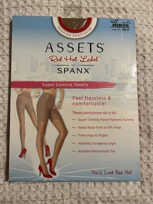 ASSETS Spanx Red Hot Label Shaping Pantimedias Plus 5E Super Panel de Control Barest Foto 1 de 4