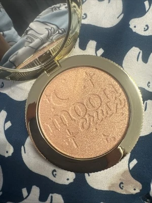 Too Faced Moon Crush Out of This World Highlighter - Summer Moon Shade 7g - Image 1 of 4