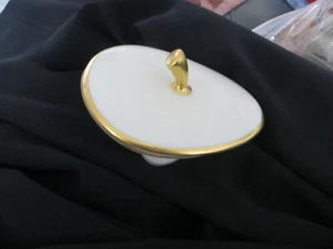 schicke alte ausgefallene Porzellandose mit Deckel - Bild 1 von 4