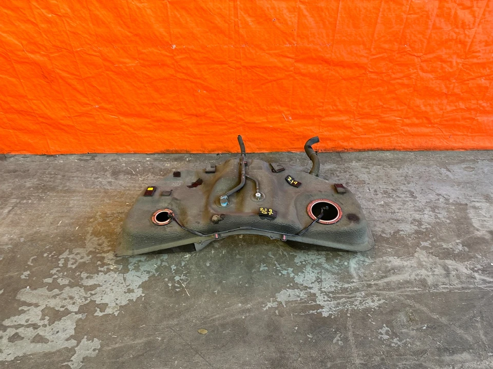 11-16 HYUNDAI GENESIS COUPE - CONJUNTO DE TANQUE DE COMBUSTÍVEL GASOLINA FABRICANTE DE EQUIPAMENTO ORIGINAL DE FÁBRICA #219 - Imagem 1 de 4