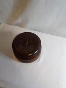vintage coaster set with hand carved design 10coasters w/ round box. Beautiful - Picture 1 of 11