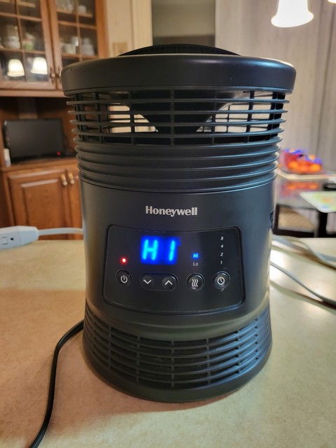 Honeywell HHF370B 360 Degree Surround Fan Forced Heater - Working - Lightly  Used | eBay