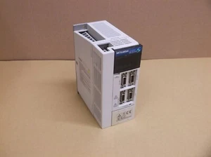 MR-J2S-40CP Mitsubishi DEMO 400W Servomotor Amplificador Drive MRJ2S40CP - Imagen 1 de 4