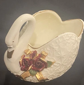 Swan Vase - Diamond Collection World Bazaar - New In Box - Picture 1 of 11