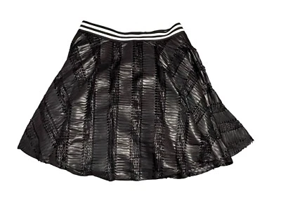 Minifalda BCBGeneration Talla 0 Negra Brillo Corte Láser Ojales Cremallera Trasera Nueva con Etiquetas Foto 1 de 4