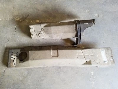 Protector térmico de escape debajo de la carrocería 7,3 L | Se adapta a 99 00 01 02 03 Ford F450 F550 Foto 1 de 4