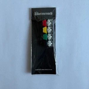 G-DRAGON '2025 WORLD TOUR IN SEOUL - ÜBERMENSCH' OFFICIAL MD - KEYCAP KEYRING - Picture 1 of 11