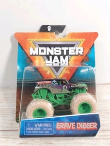 Hot Wheels Monster Jam GRAVE DIGGER Stone Tires Series 11 2020 Sealed Minor Wear - Picture 1 of 12