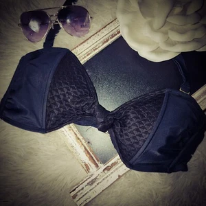 Large Black Textured Xhilaration Halter Bikini Top - Picture 1 of 8