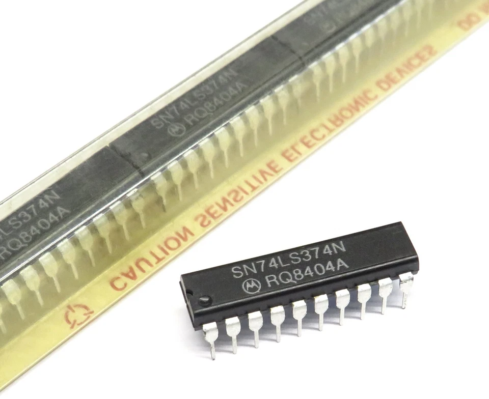 10 Stück SN74LS374N octal D-Type Flip-Flops, Motorola - Bild 1 von 1