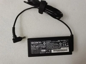 Cargador Original 19.5V 3.3A ADP-65UH D VGP-AC19V64 Para Proyector Sony LSPX-P1 65W - Imagen 1 de 5