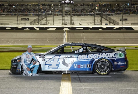 Kevin Harvick NASCAR 2023 Daytona 500 13"x19" Poster Gloss Photo Print Cover