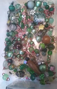 Huge Lot Of 50 Handmade Lampwork Glass Jewelry Making Bead Drop Dangles Greens - Picture 1 of 4