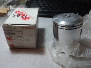 1977-80 SUZUKI RM125 RM 125 PISTON 1ST OS .025 OEM 12110-41650 12110-41311-025 - Picture 1 of 9
