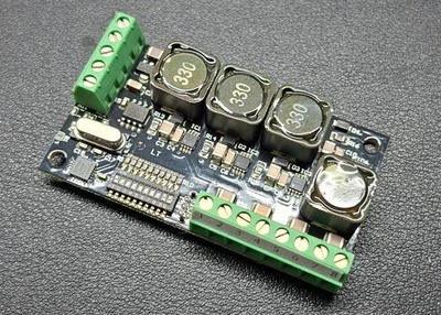 DMX CONTROLLER LED RGBW 700mA con convertitore USB - DMX - Immagine 1 di 4