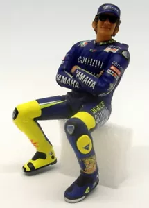 Minichamps 1/12 Scale 312 059046 Valentino Rossi Figurine MotoGP W/ Sunglasses - Picture 1 of 3