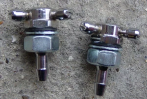 Mazda MX5 Windscreen Washer Jets Pair With Twin Nozzles - Picture 1 of 1