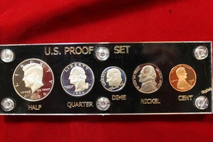 1996-S UNITED STATES SILVER PROOF SET IN NEW CAPITAL HOLDER, 5- PROOF COINS - Picture 1 of 3
