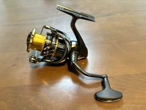 Shimano 20 TwinPower C3000XG Spinning Reel - Picture 1 of 6