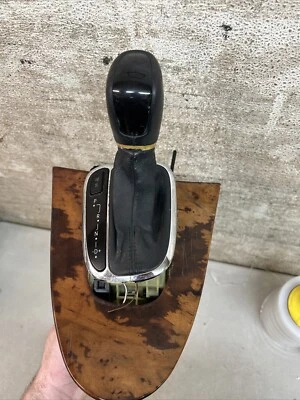 Palanca de cambios de piso Mercedes CLK320 2000-2003 Foto 1 de 4