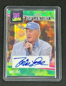 2023 LEAF METAL POP CENTURY Mike Love Pro Set Musica Auto Cristallo Verde SSP/6 - Foto 1 di 2