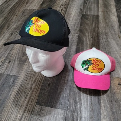 Бейсболки Bass Pro Shops Trucker лот из двух черных и розовых бейсболок - Изображение 1 из 4