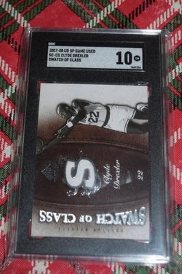 2007-08 UD  SP Game Used Clyde Drexler Swatch Of Class #SC-CD SGC 10 - Image 1 of 2