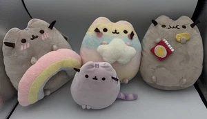 Pusheen Plüsch 4 Stück Kartoffelchip Ombre Regenbogen Wolke Gund sitzend - Bild 1 von 10