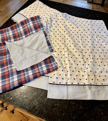 Sábana plana Tommy Hilfiger Queen, 2 fundas de almohada estándar y fundas estrellas y cuadros Foto 1 de 4