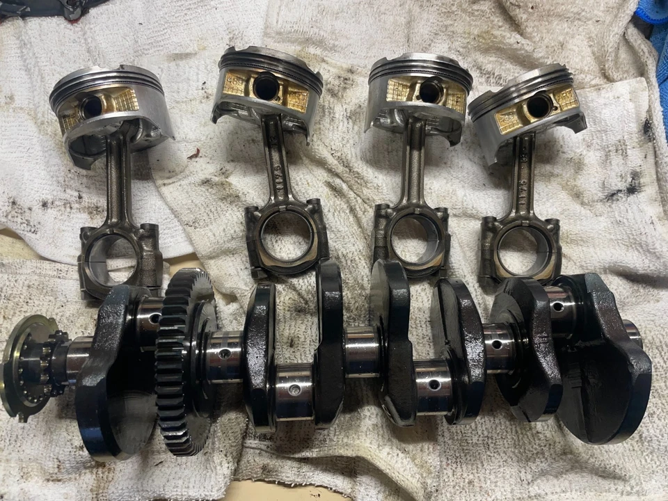 Комплект коленчатого вала и поршня 1996–2003 Kawasaki Ninja ZX-7R от оригинального производителя — хорошее состояние товара - Изображение 1 из 4