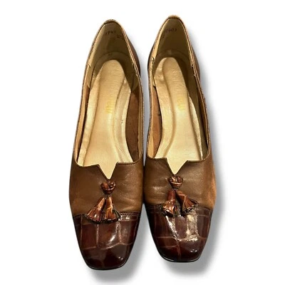 Vintage California Magdesian Pumps Womens 7.5 N Brown Leather Tassle Block Heel - Image 1 of 4