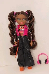 ¡BONITO! Muñeca Always Bratz Sasha 2024 - Imagen 1 de 2