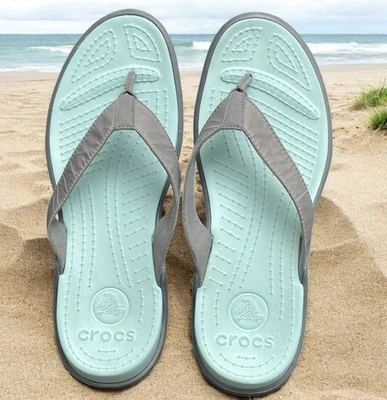 Sandalias Crocs Para Hombre Talla 12 Turquesa/Gris Punta Abierta Tanga Cómodas Toboganes Foto 1 de 4