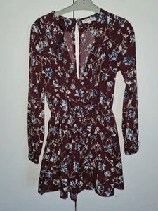 Womens SHOWPO FLORAL POMEGRANATE Playsuit Size 6 - Picture 1 of 3