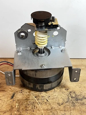 123D0101 14LG410R 2265-267 41A5483B Chamberlain Garage Door Motor - Image 1 of 2