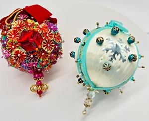 Vintage Push Pin Multi Colored Sequin & Snowflake Beaded Ball Christmas Ornament - Picture 1 of 15