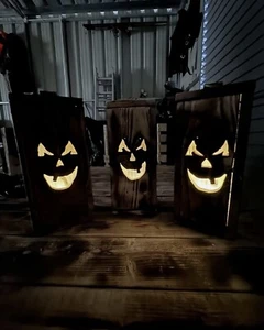 Wooden Lantern - Picture 1 of 3