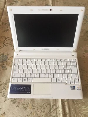 Pc Samsung Bianco - Immagine 1 di 3