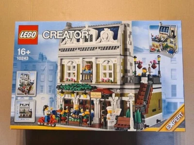 LEGO Icons Parisian Restaurant 10243 Building Kit 2469 pcs - Image 1 of 4